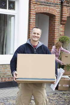 Student removals team helping with boxes in Stratford