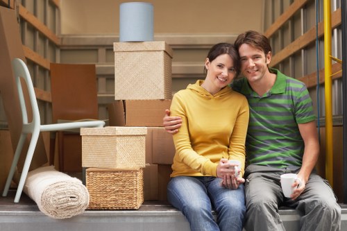 Packing support for a Stratford apartment move with limited access
