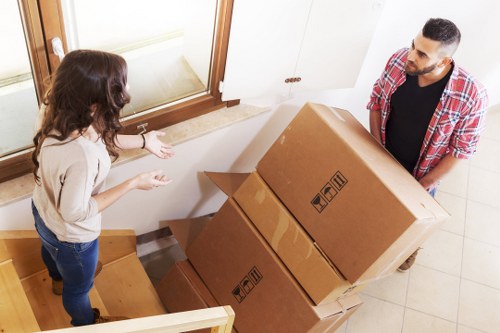 Preparation checklist for safe and efficient furniture removals in Stratford